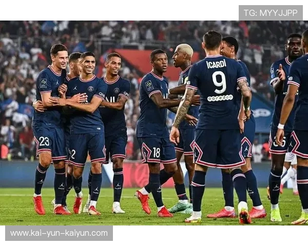 第14轮战罢:朗斯登顶积分榜,巴黎圣日耳曼、马赛紧随其后 第14轮战罢:朗斯登顶积分榜,巴黎圣日耳曼、马赛紧随其后